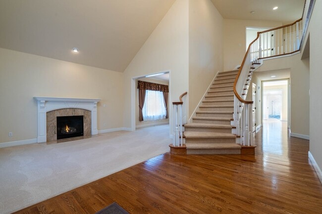 Photo - 5Br/3.25Ba Sammamish Home