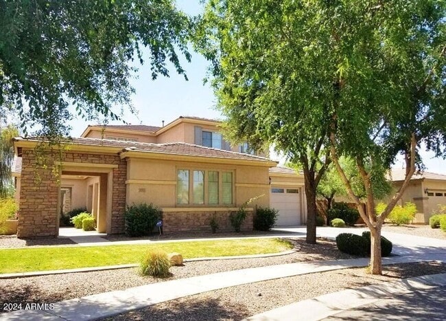 Photo - *Stunning Home in Cul-de-sac with 2 Master Suites, one downstairs, one upstairs*