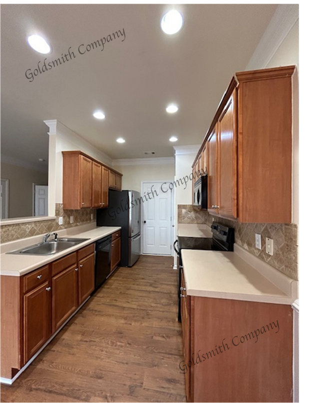 Building Photo - 105 Forsythia Dr Rental