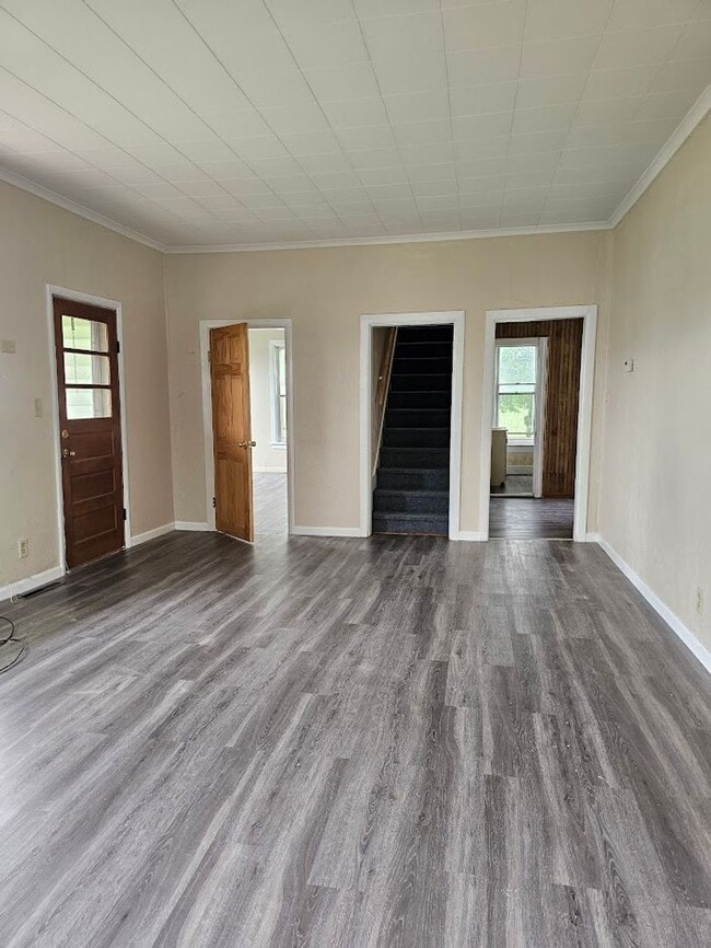 Photo - Three Bedroom One Bath House in the Country