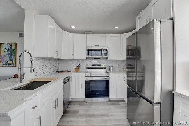 600 Egret Cir Unit 7505