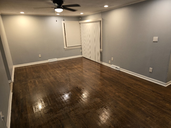 Photo - 14616 State St