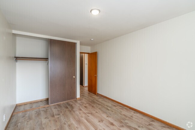 1 habitación, 1 baño - 700 pies cuadrados - Dormitorio