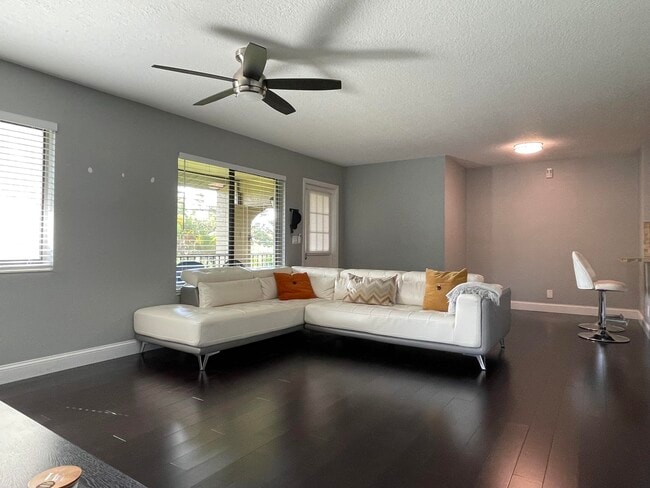 Photo - 516 Shady Pine Way Unit B2