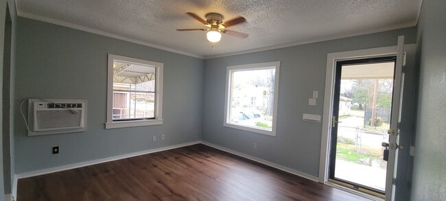 Photo - Beautiful, updated 2 bedroom rental!