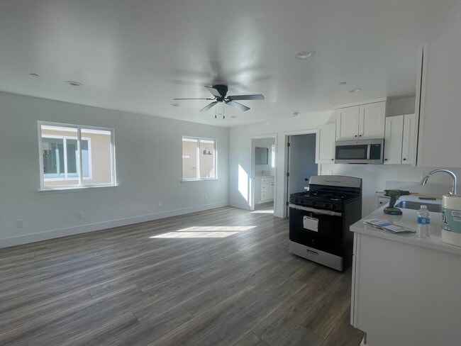Photo - 718 Cornwall Ave Unit 718 B