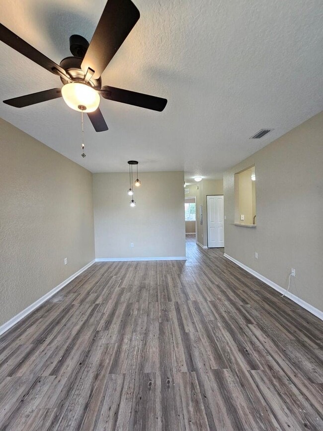 Photo - 1063 Golden Lakes Blvd Unit 322