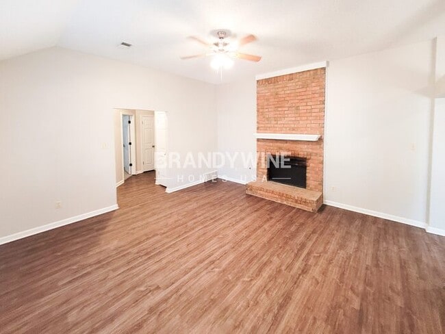 Photo - 5353 Stephen Forest Cove