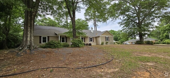 Building Photo - 1117 Appian Way Rental