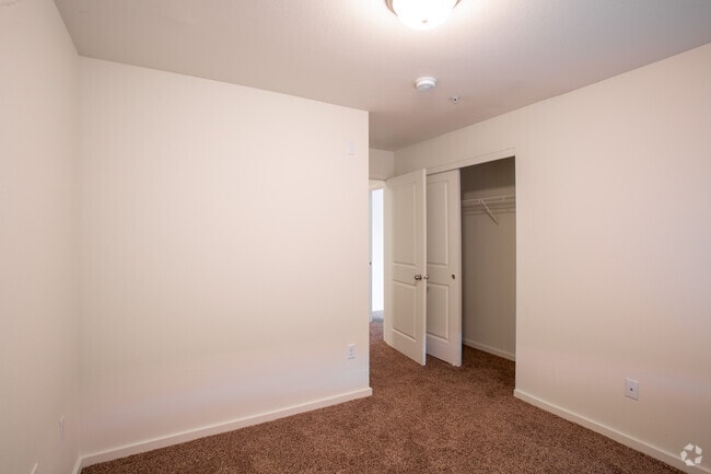 Lilac - 2BR, 2BA - 932 SF