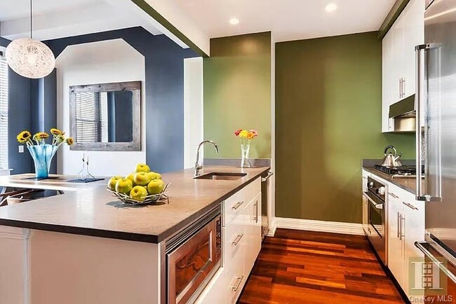 Photo - 1 Hanson Pl Unit 0