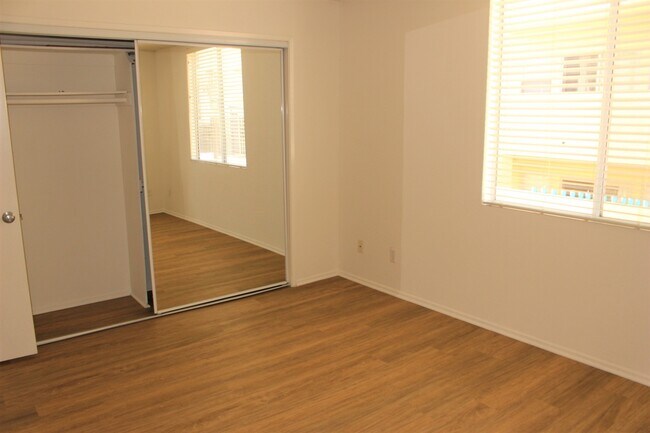 Photo - 1541 S. Bundy Drive