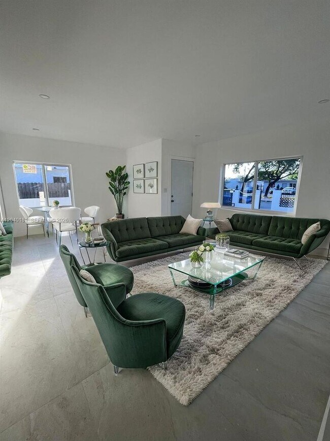 Photo - 1310 Sharazad Blvd