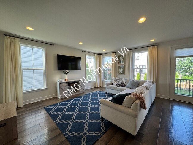 Photo - 25459 Byrnes Crossing Dr