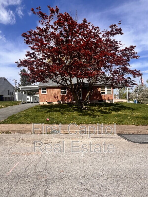 Photo - 192 N 5th St House