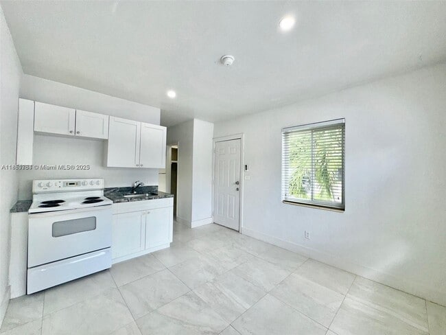 Building Photo - 60 NE 78th St Unit A Rental
