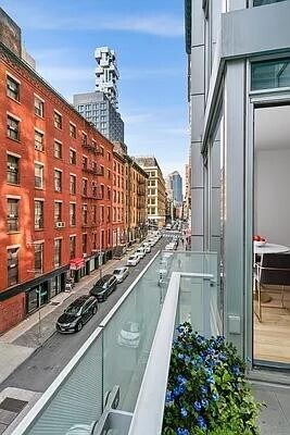 50 Franklin St Unit 7B