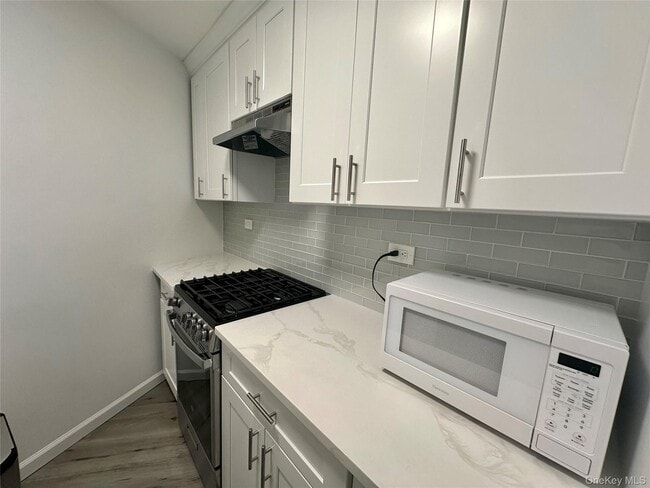 Photo - 2 Bay Club Dr Unit 11H