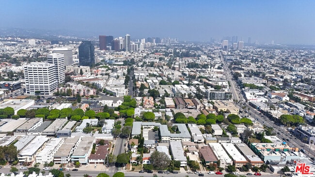 Photo - 3101 Arizona Ave