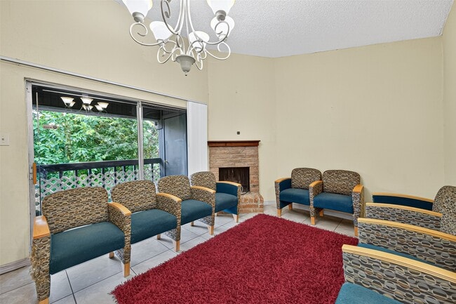 Photo - 8360 Jorine Dr Unidad 8360