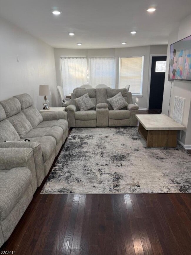 Photo - 342 S 20th St