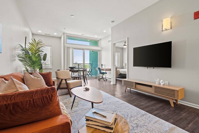 Photo - Midtown Plaza Apartments