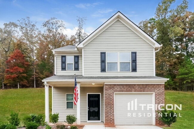 Building Photo - 3323 Lowland Dr