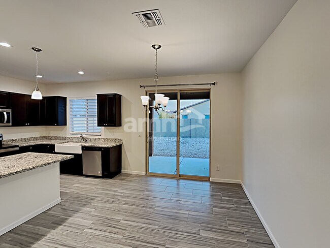 Photo - 1709 E Primavera Way