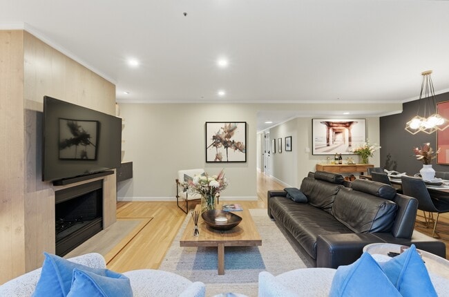 Photo - 340 Shotwell St