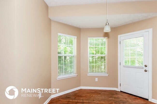 Photo - 410 Concord Cir