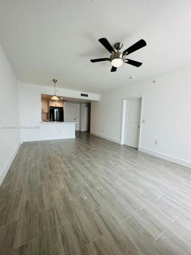 Photo - 1250 S Miami Ave Unidad 1707