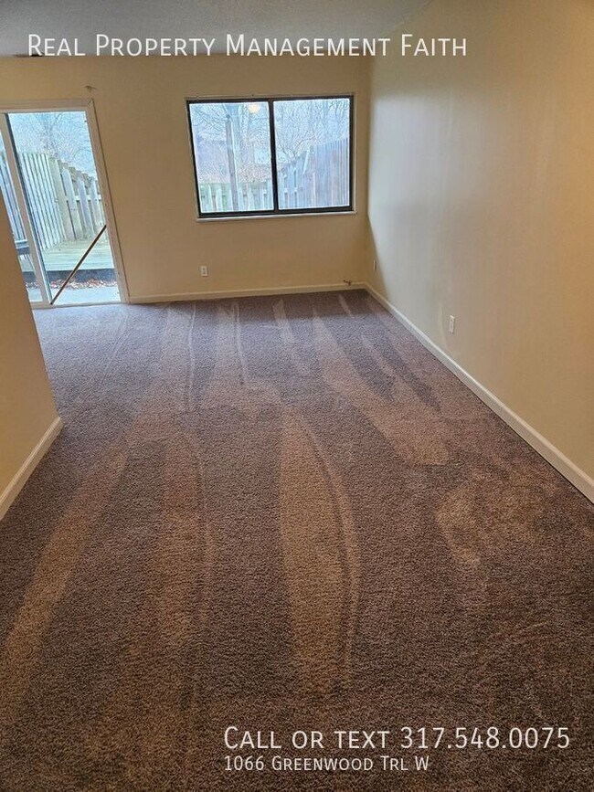 Photo - 1066 Greenwood Trail W Dr