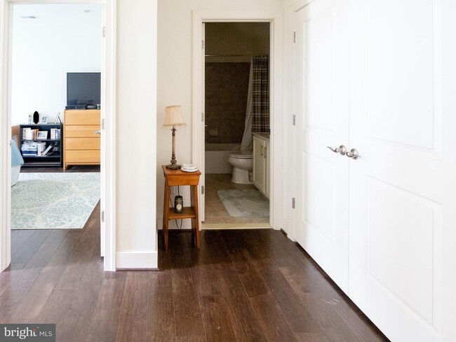 Photo - 727 Crown Park Ave