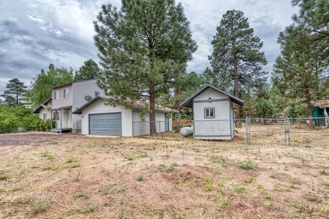 Photo - 2073 Thousand Pines Dr