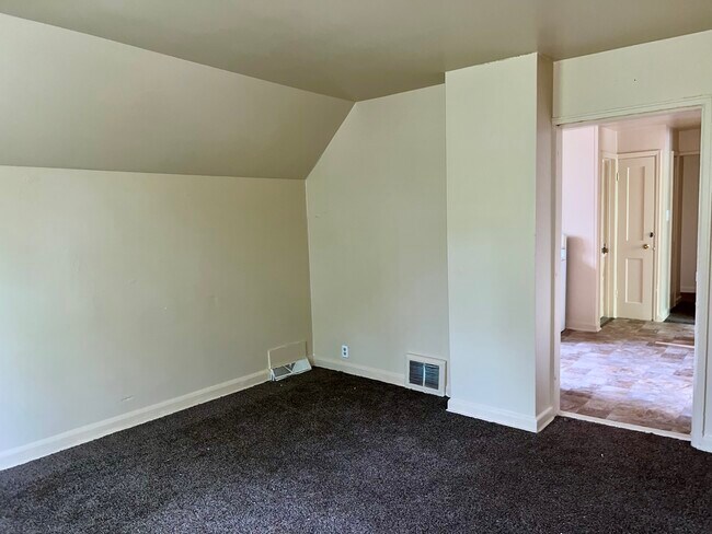 Photo - 1037 W Wright St