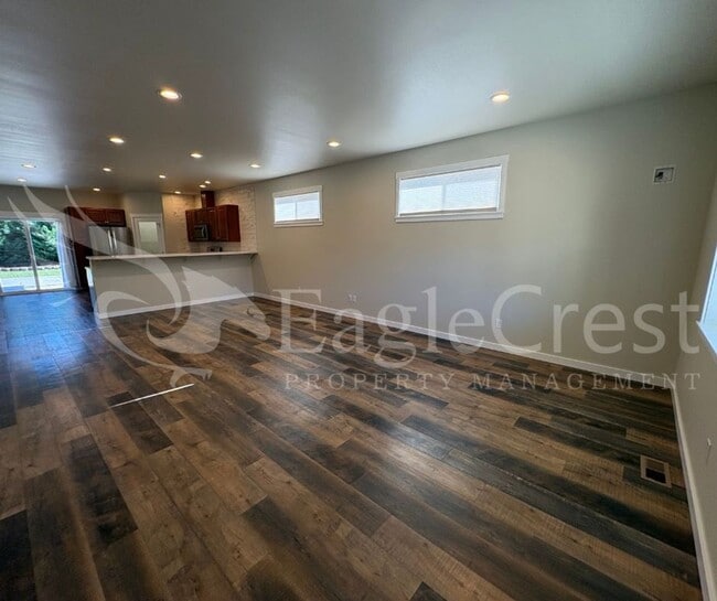 Photo - Three Bedroom, Two Bathroom Home in Eastgate