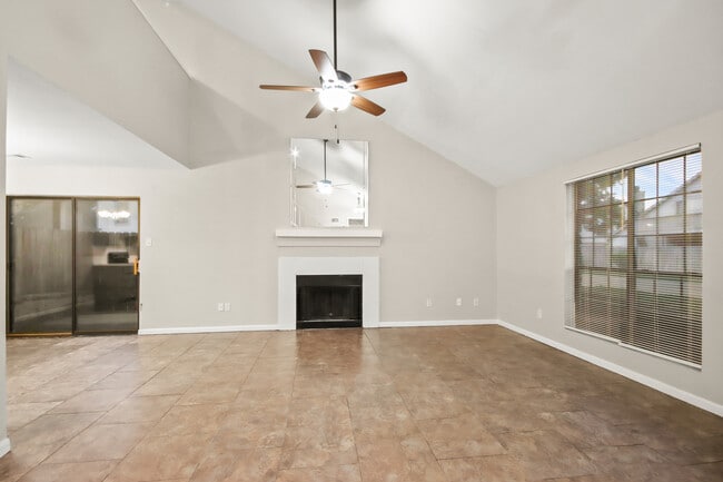 Photo - 7812 Theissetta Dr