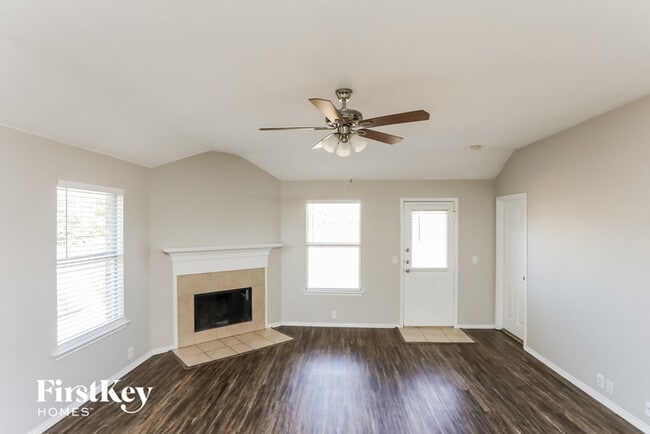 Photo - 203 Bear Trail