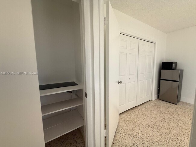 Photo - 3144 NW 29th St Unit 1