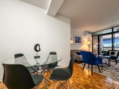 Photo - 720 Av. Marin