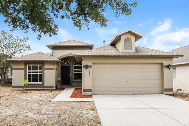 Building Photo - 3125 Summer House Dr