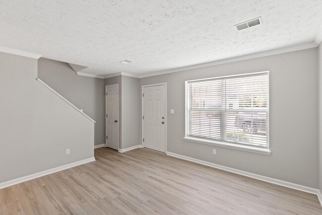 105 Old Lemons Mill Ct