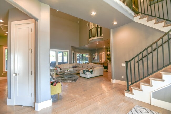 Photo - 13220 Rock Canyon Rd