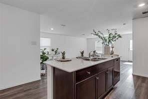 Photo - 1105 Wildflower St