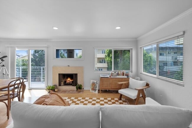 Photo - 23 Buccaneer St Unit 23 Buccaneer Street