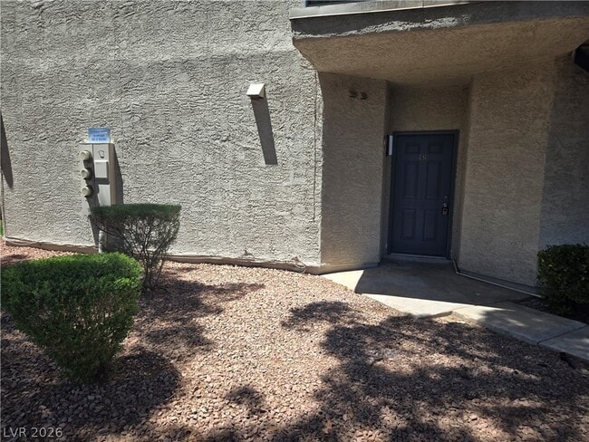 Building Photo - 6250 W Flamingo Rd Unit 131