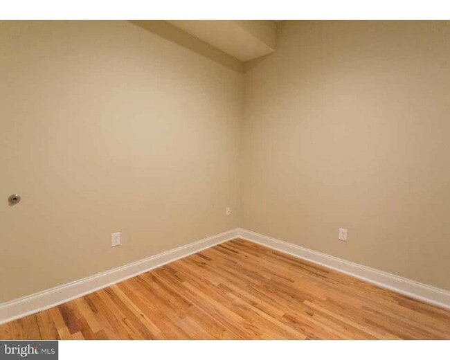 Photo - 1114 Pine St Apartment Unit 2R
