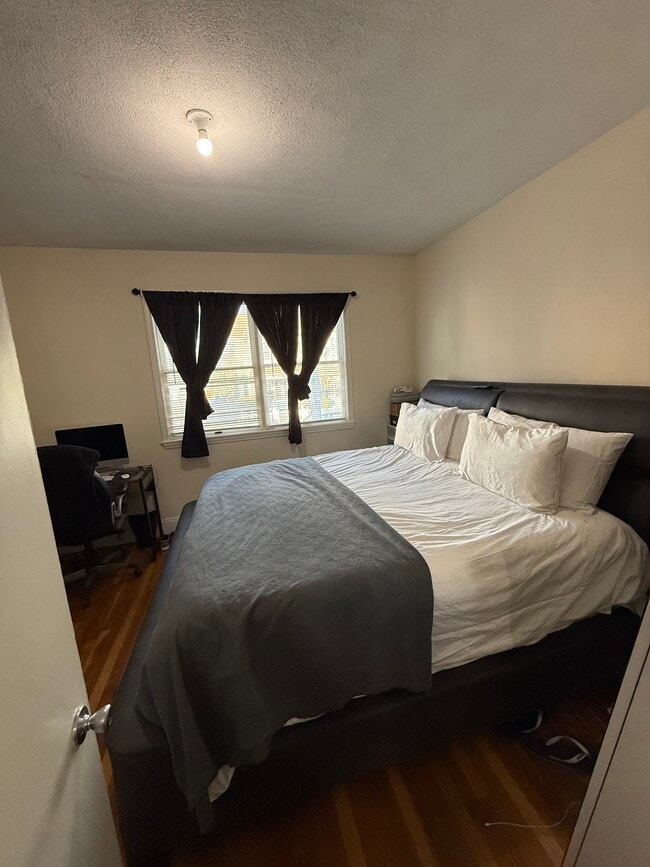 Building Photo - 57 Irving St Unit Irving St