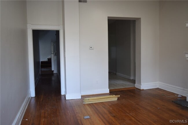 Photo - 505 St James St