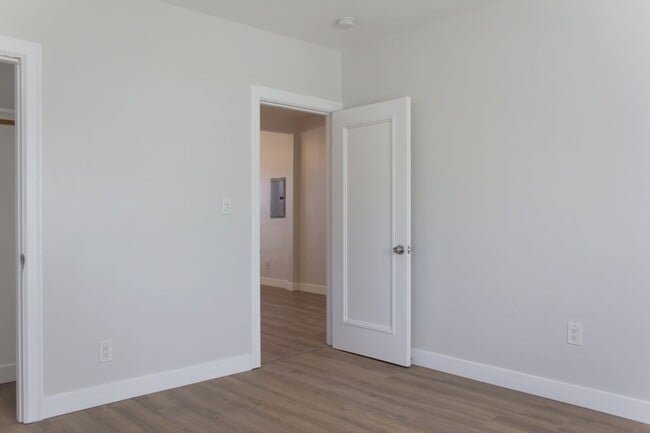 Photo - 352 Winslow St